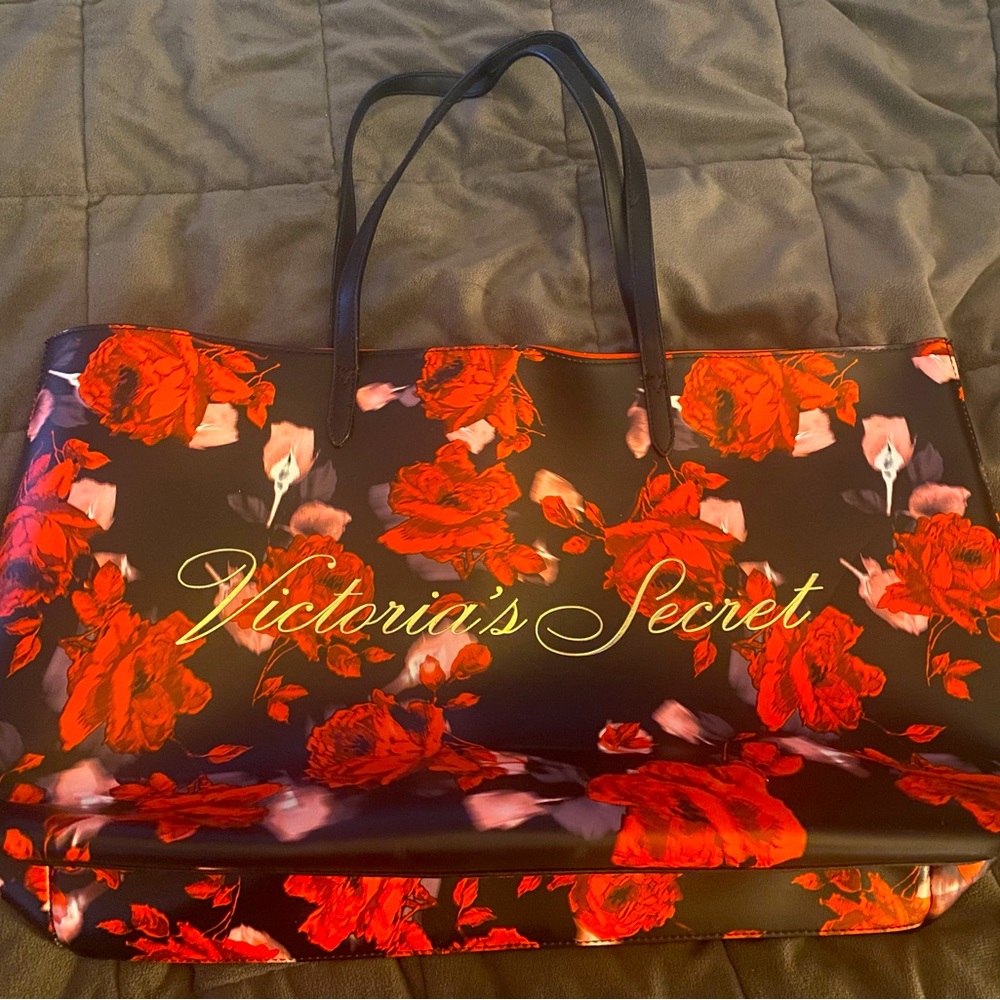 VICTORIA SECRET TOTE BAG